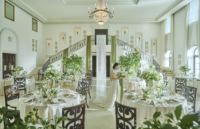 アクアテラス迎賓館 新横浜 両側に広がる大階段付パーティ会場画像 1