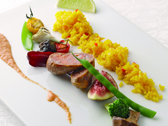 茅ヶ崎迎賓館 料理・ケーキ1画像 1-2