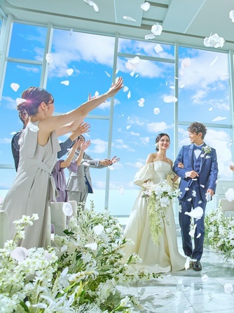 ベイサイド迎賓館 和歌山 チャペル(【自然光溢れる】空×海を眺めるチャペル)画像 1-1