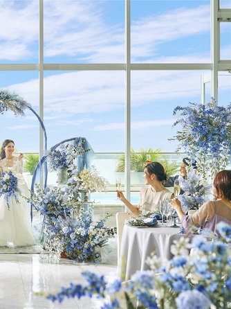 ベイサイド迎賓館 和歌山 オーシャンビューの披露宴会場画像 1-2