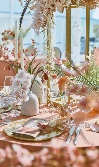 ベイサイド迎賓館 和歌山 会場コーディネートもお好みでアレンジを画像 2-1