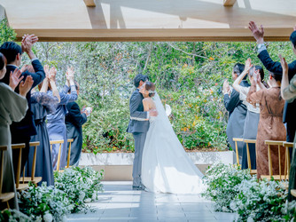 エレガンテヴィータ チャペル(全天候型ガーデンチャペル)画像 2-3