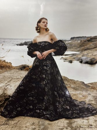 KOBE St.MORGAN CHURCH(神戸セントモルガン教会) 衣裳1画像 2-1