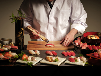 アヴァンセリアン東京(AVANCER LIEN TOKYO) チャペル(白亜のチャペルと心華やぐパーティ会場)画像 2-4