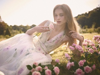 ヴェルミヨンバーグ名古屋 衣裳2画像 1-3