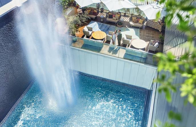 福岡 天神モノリス(FUKUOKA TENJIN MONOLITH) 庭園画像 1