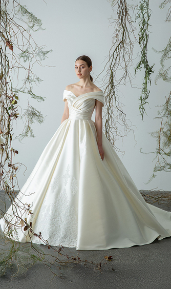 KIYOMIZU京都東山 衣裳画像 1-1