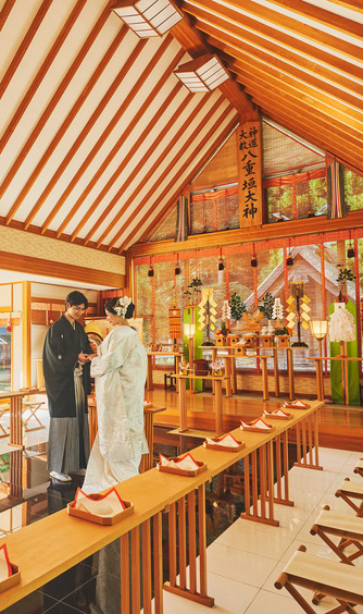 グランラセーレ八重垣 チャペル(聖オーディーン大聖堂)画像 2-1