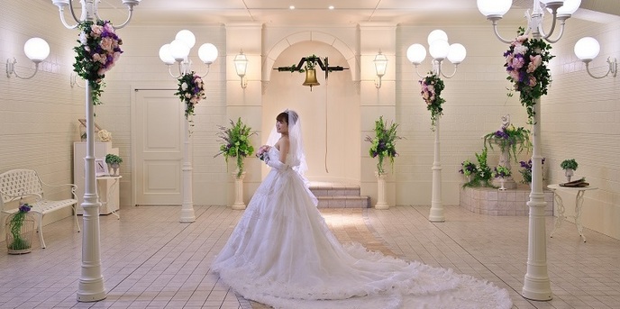 グランラセーレ八重垣 セレモニースペース(インナーガーデン『リュミエールガーデン』)画像 1