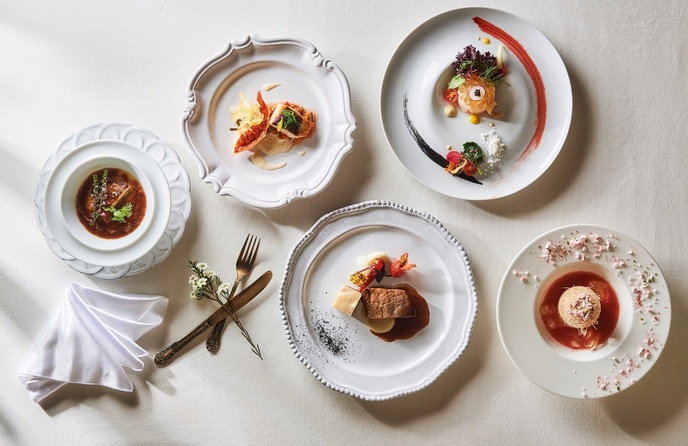 アンジェリオン オ プラザ TOKYO 料理・ケーキ1画像 1