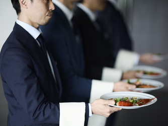 THE MARCUS SQUARE KOBE (ザ マーカススクエア 神戸) スタッフ画像 2-2