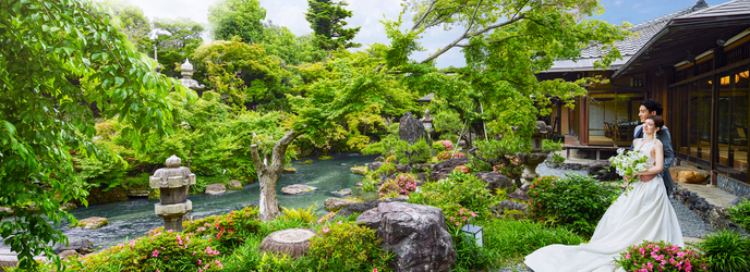 ザ オーク ガーデン/別邸 木屋 【少人数会食】親族中心のアットホームWD画像 2-1