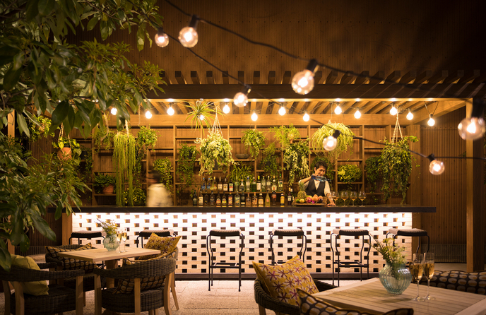 ザ オーク ガーデン/別邸 木屋 【ナイトパーティ】上質な大人ウエディング画像 1