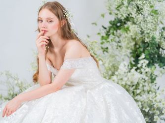 THE GRAND ORIENTAL MINATOMIRAI (グランドオリエンタル みなとみらい) 衣裳2画像 2-3