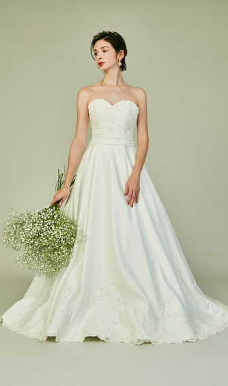 THE GRAND ORIENTAL MINATOMIRAI (グランドオリエンタル みなとみらい) 衣裳1画像 2-1