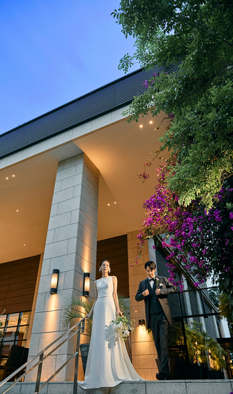 THE GRAND ORIENTAL MINATOMIRAI (グランドオリエンタル みなとみらい) 【全天候型テラス付き】ディープブルー画像 2-1