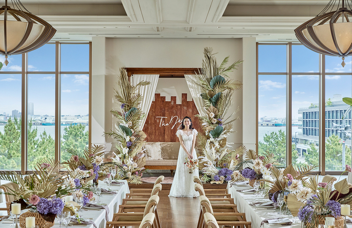 THE GRAND ORIENTAL MINATOMIRAI (グランドオリエンタル みなとみらい) 大人花嫁を魅了する「シャングリラルーム」画像 1