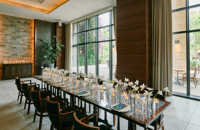 THE GRAND ORIENTAL MINATOMIRAI (グランドオリエンタル みなとみらい) 【全天候型テラス付き】ディープブルー画像 1