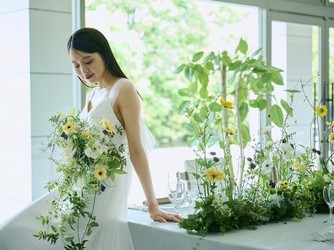 ザ・リーヴス プレミアムテラス 衣裳1画像 2-2