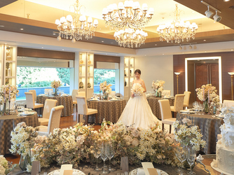 セントアクアチャペル白金 セレモニースペース(《木目調のチャペルと緑溢れる貸切邸宅》)画像 2-2