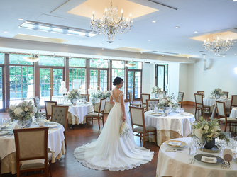 セントアクアチャペル白金 セレモニースペース(《木目調のチャペルと緑溢れる貸切邸宅》)画像 2-4