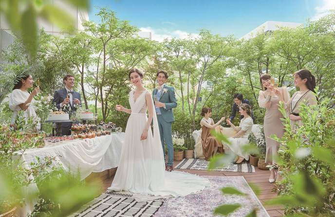 アルマリアン 福岡(ALMALIEN FUKUOKA) モダンクリスタル画像 1