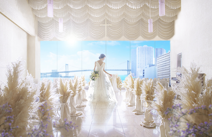 T’SUKI sur la mer(ツキ シュール ラ メール) チャペル(【選べるチャペル】ルナクローチェ)画像 1