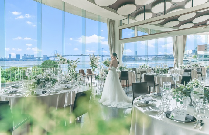 T’SUKI sur la mer(ツキ シュール ラ メール) レインボーブリッジを眺めるレストラン挙式画像 1