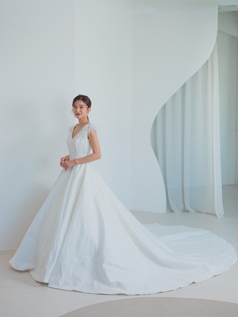 ハーバーテラス SASEBO迎賓館 衣裳1画像 2-2