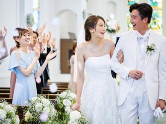 ルシェルアンジュ水戸 ウエディングシャトー チャペル(空色のふたりの未来を表すバージンロード)画像 2-2