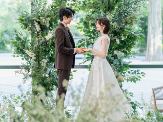 グレイスガーデン アルベラ セレモニースペース(室内オープンエアーチャペル)画像 2-1