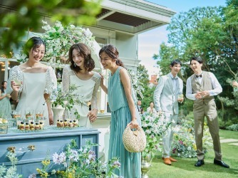 THE SEASON’S(ザ・シーズンズ) 【ガーデン】青空と緑に包まれたガゼボ画像 2-3