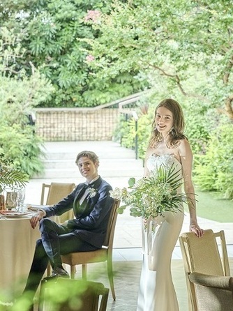 LAPIS AZUR(ラピスアジュール) ガーデンを望む開放感抜群のパーティ会場画像 2-1