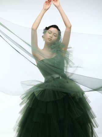 アルマリアン TOKYO 衣裳2画像 2-2