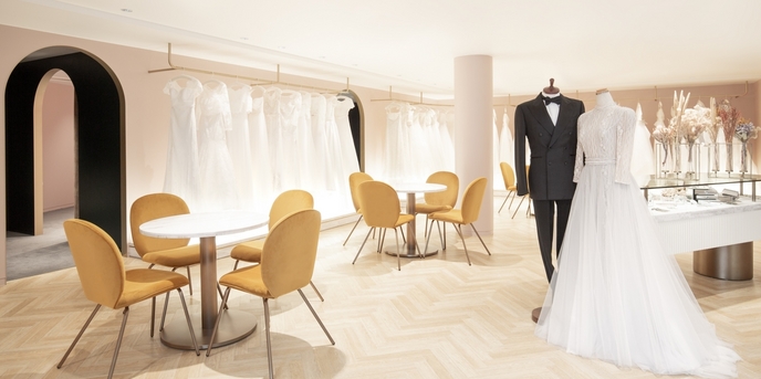 キャトルセゾン浜松 LesQuatreSaisons Hamamatsu 衣裳1画像 1