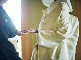 アンティアコート岡崎 衣裳画像 2-3