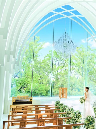 ララシャンス HIROSHIMA迎賓館 チャペル(貸切リゾート邸宅で叶える大切な1日)画像1-1