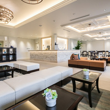 ル・センティ フォーリア 大阪 ロビー・エントランス画像 1-2