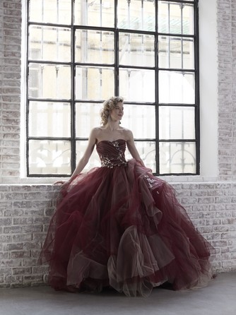 ストリングスホテル NAGOYA 衣裳2画像 1-2