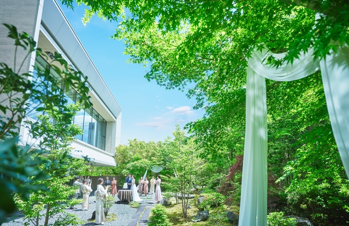 郡山モノリス(KORIYAMA MONOLITH) 庭園1画像 1