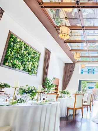 THE SEASONS LANDMARK KOBE KITANO(ザ シーズンズランドマーク 神戸 北野) 自然光たっぷりの開放的な会場画像 1-1