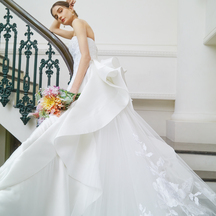 大國魂神社 結婚式場 衣裳2画像 2-1