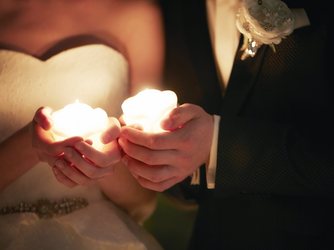 ラグナヴェール 金沢(LAGUNAVEIL KANAZAWA) チャペル(ロマンチックなナイトウエディング)画像 2-3