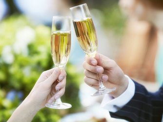 南青山サンタキアラ教会 ガーデン付きパーティ会場画像 2-3