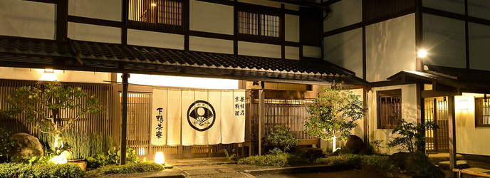 下鴨神社(賀茂御祖神社) スタッフ画像 2-1