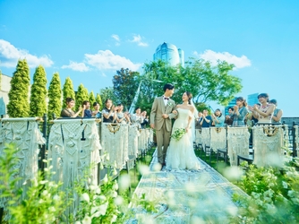 パラッツォ ドゥカーレ 麻布 チャペル(青空広がるオープンテラス!緑溢れる挙式)画像 2-4