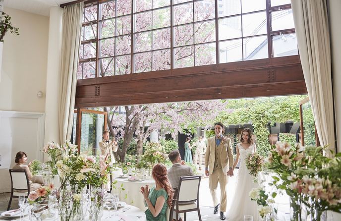 パラッツォ ドゥカーレ 麻布 春ならではのガーデンウエディング画像 1