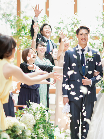 BELLE JARDIN(ベル・ジャルダン) チャペル(多彩な挙式後演出でゲストと一緒に祝福を!)画像 2-1