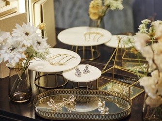 BLANC RIRE 大阪(ブランリール オオサカ) 衣裳画像 2-3