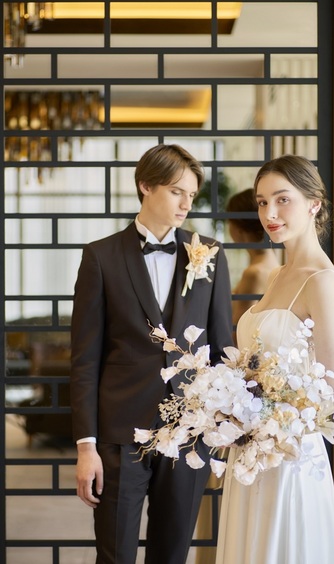 BLANC RIRE 大阪(ブランリール オオサカ) 衣裳画像 2-1